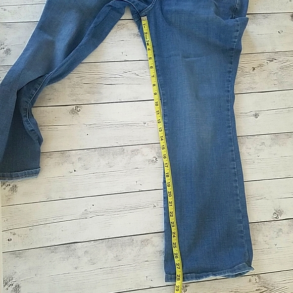 Lee Regular Fit Bootcut Mid Rise Flex Motion womens size 16 Petite jeans - Picture 4 of 8